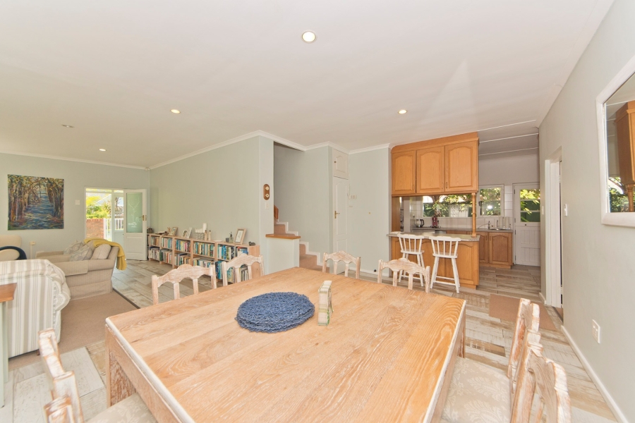 4 Bedroom Property for Sale in Leisure Isle Western Cape